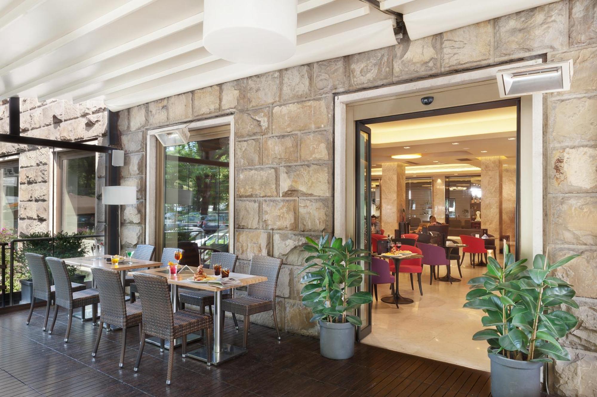 เอฟเอช แกรนด์ โฮเทล เมดิแตร์ราเนโอ Hotel ฟลอเรนซ์ ภายนอก รูปภาพ