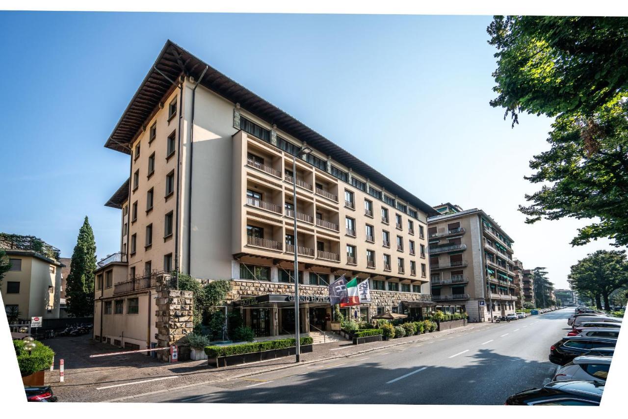 เอฟเอช แกรนด์ โฮเทล เมดิแตร์ราเนโอ Hotel ฟลอเรนซ์ ภายนอก รูปภาพ