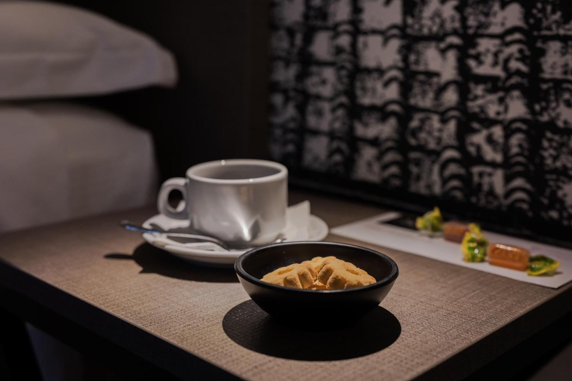 เอฟเอช แกรนด์ โฮเทล เมดิแตร์ราเนโอ Hotel ฟลอเรนซ์ ภายนอก รูปภาพ